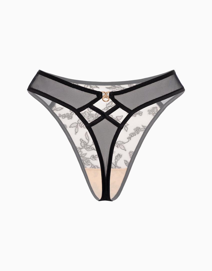 https://onwavecloud.it/incantoitaly/foto/pic_cd311000_1085_nero_nude_6.jpg