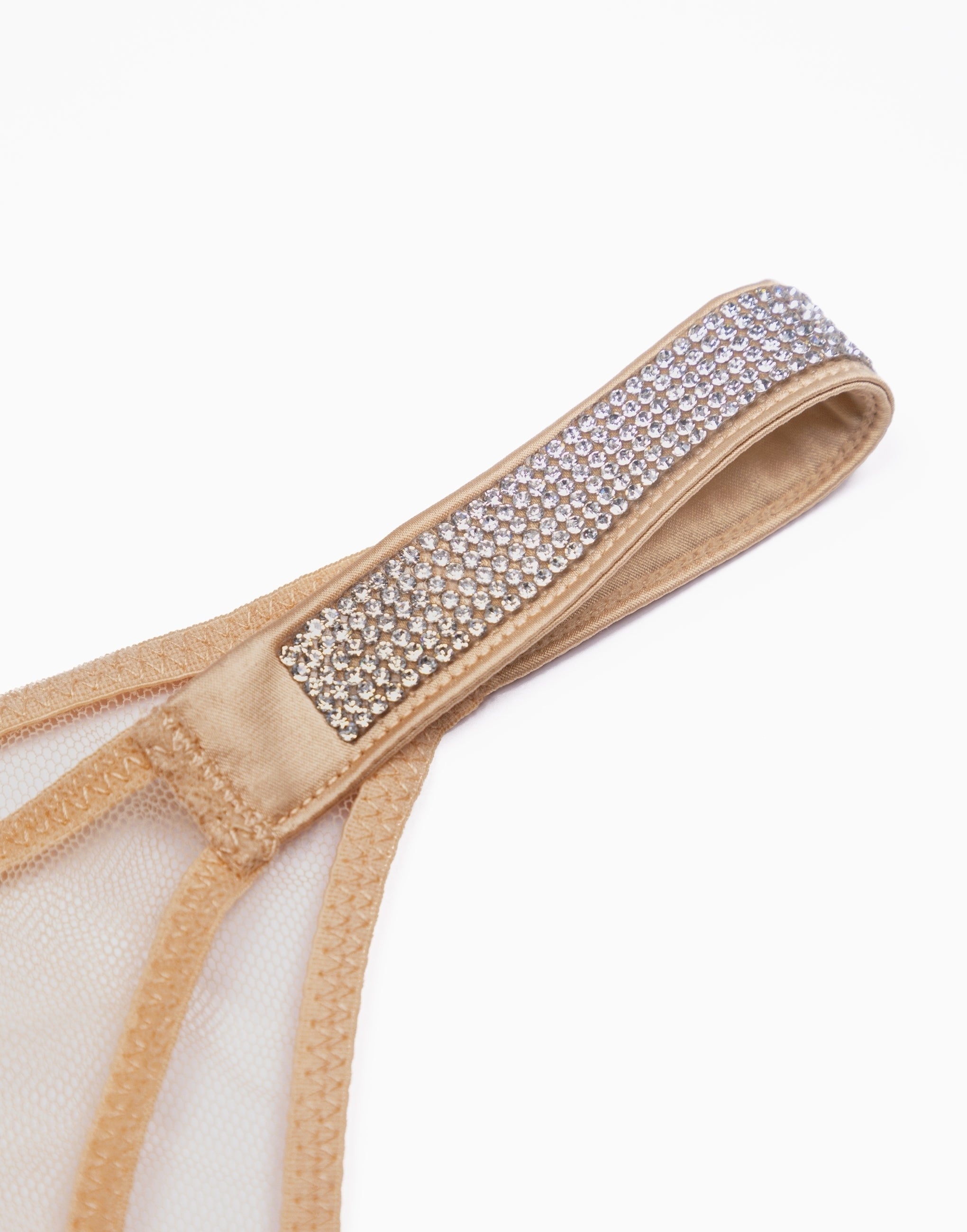CD679 Thong