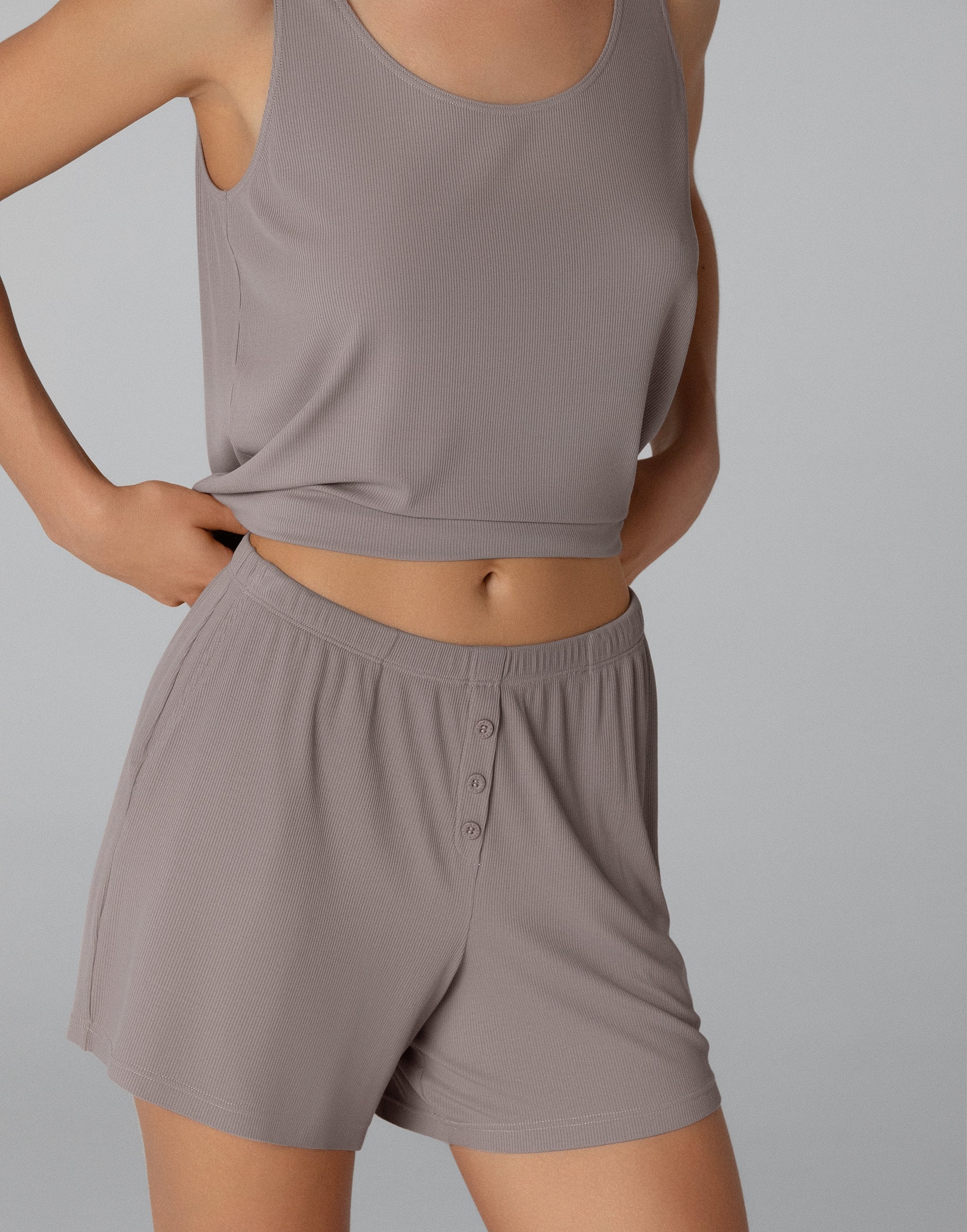 MD932 Tank Top and Shorts Set