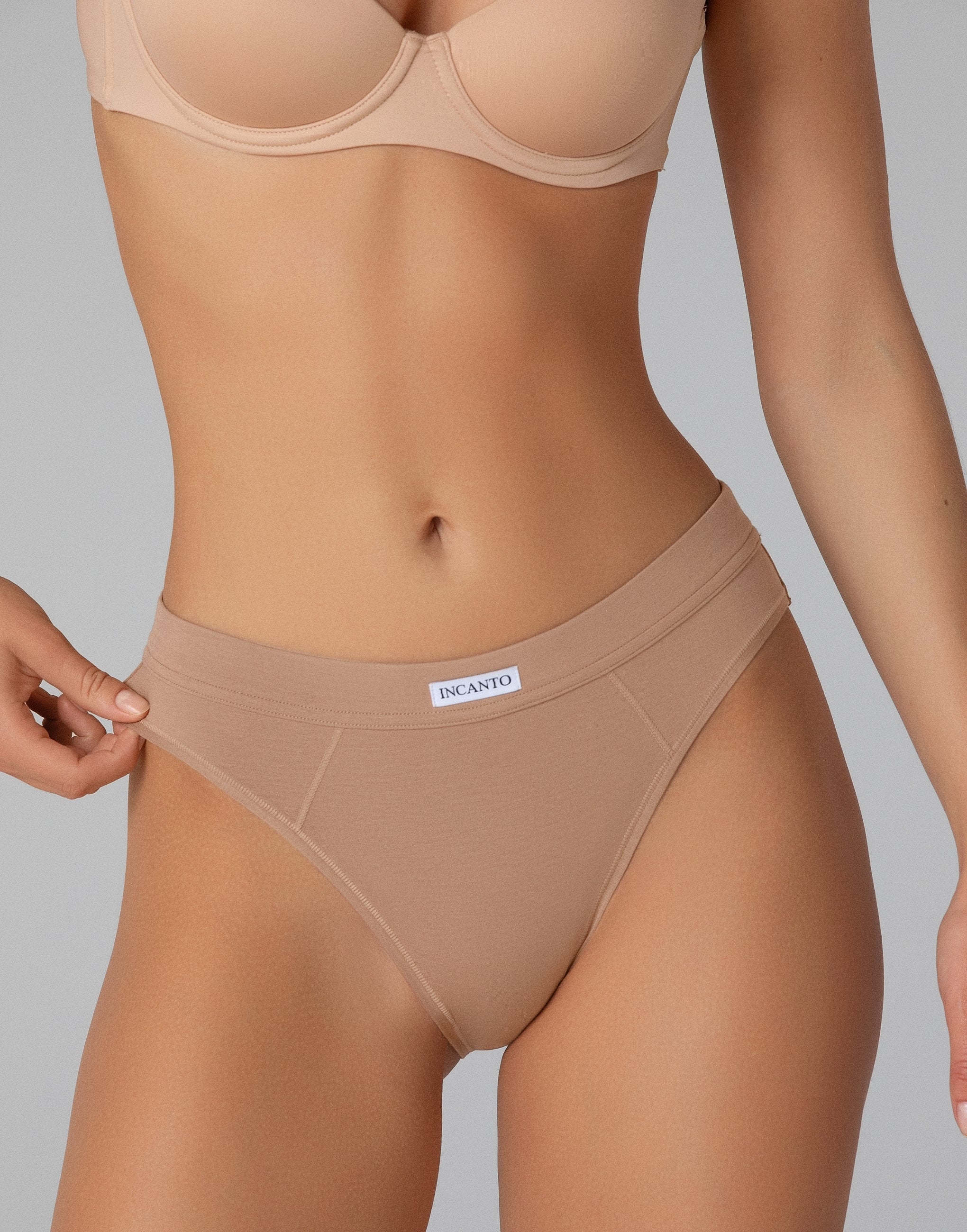 Set of 3 high-waisted briefs MD839