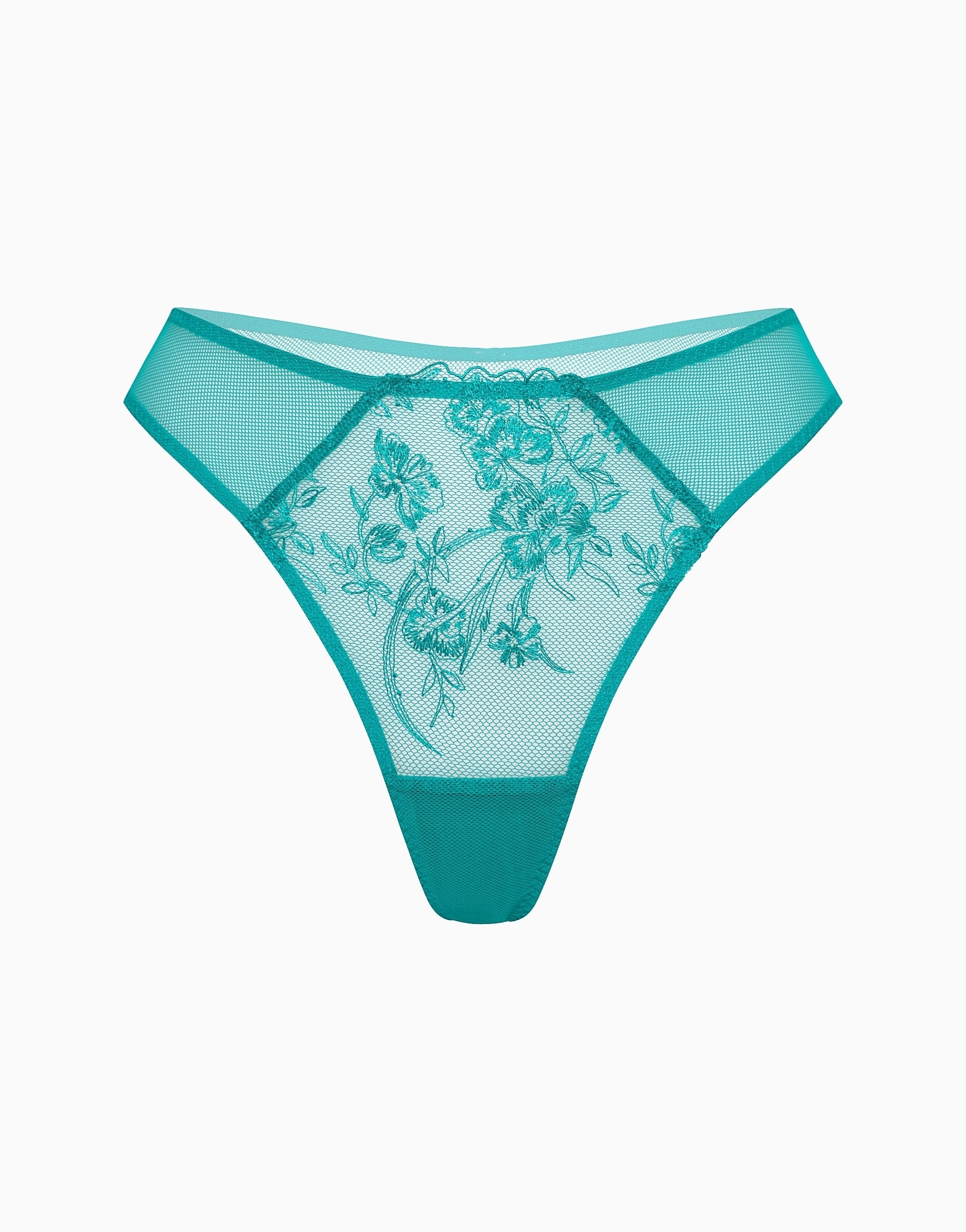 CD668 Thong
