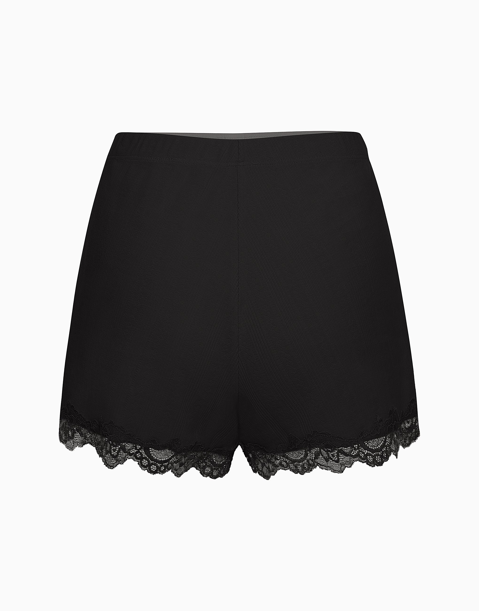MD995 top and shorts set