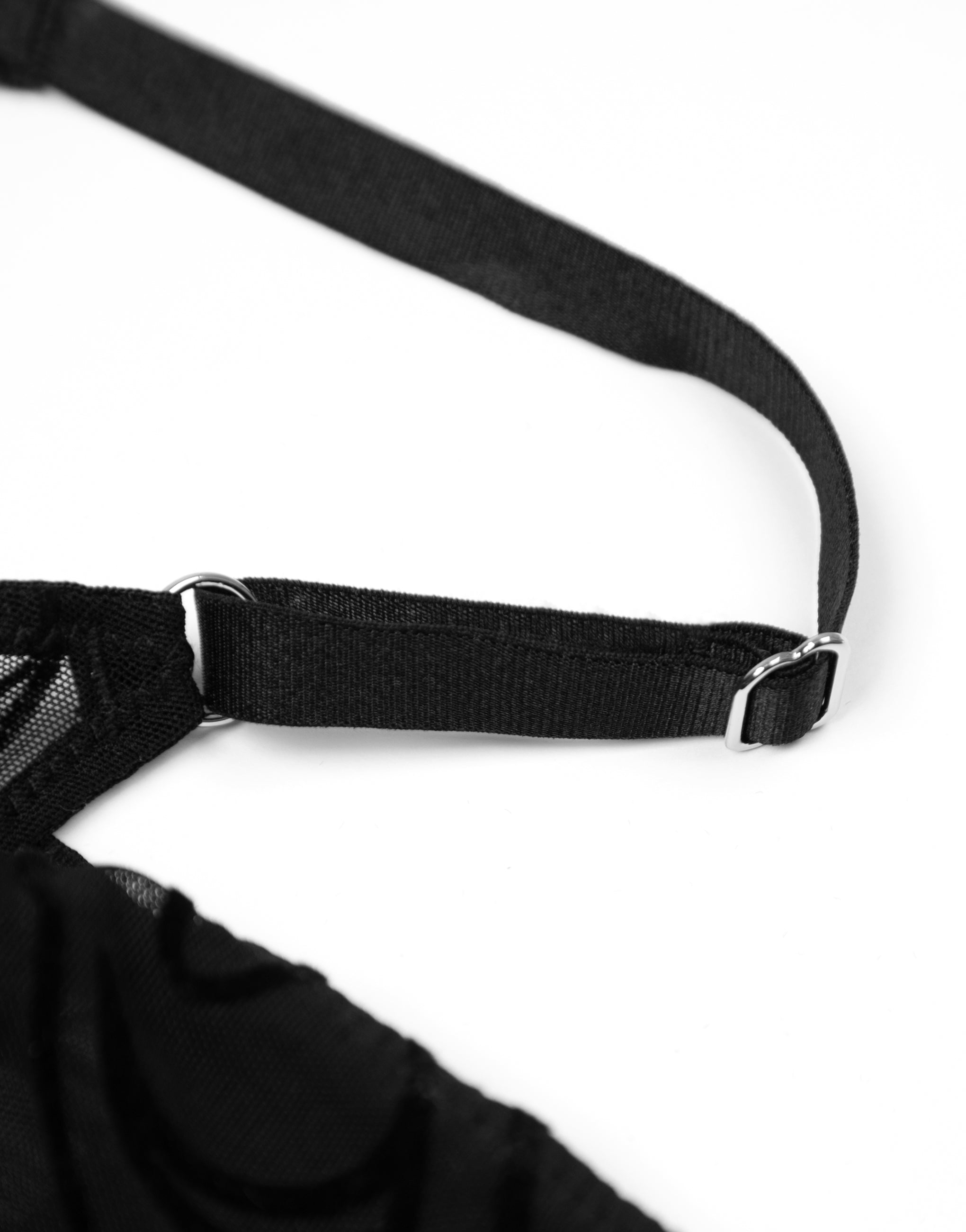 CD850 Thong