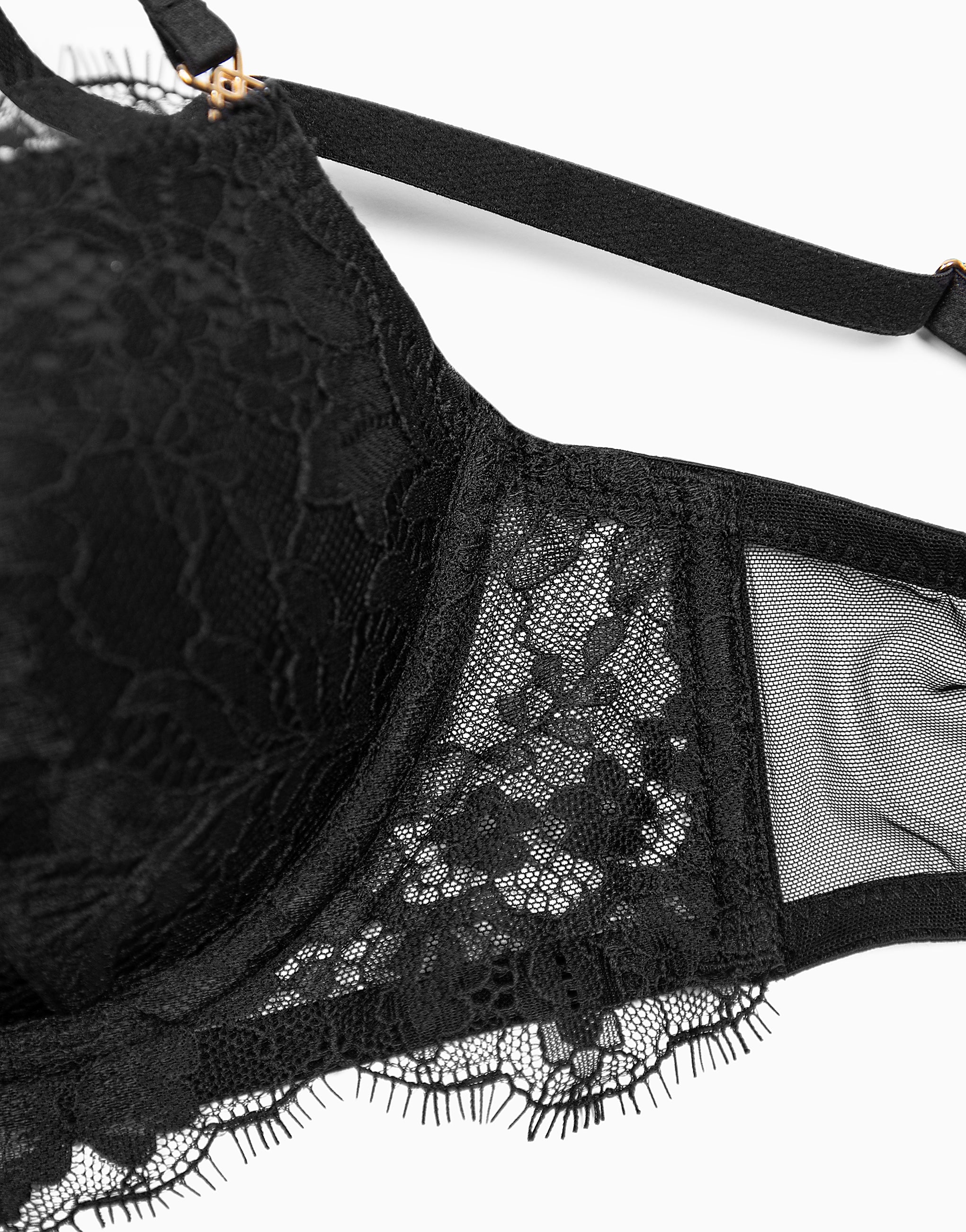 Push-Up Bra with preformed cups s CD901