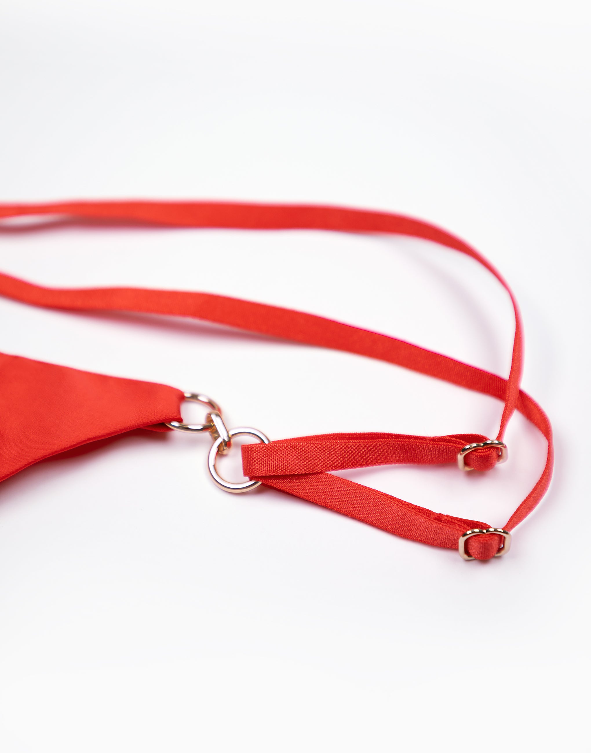 CD657 Thong