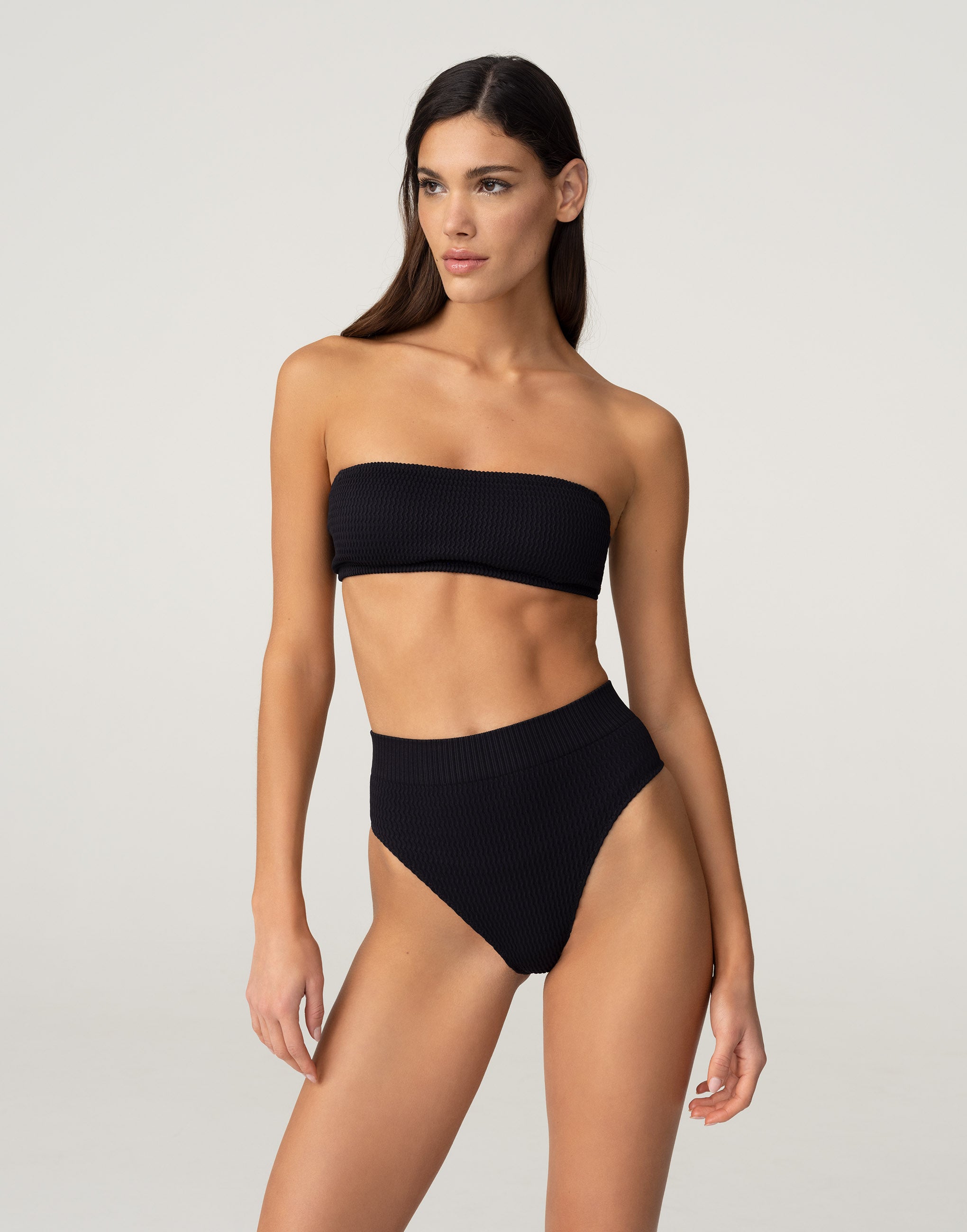 Bandeau bikini with preformed cups ID617