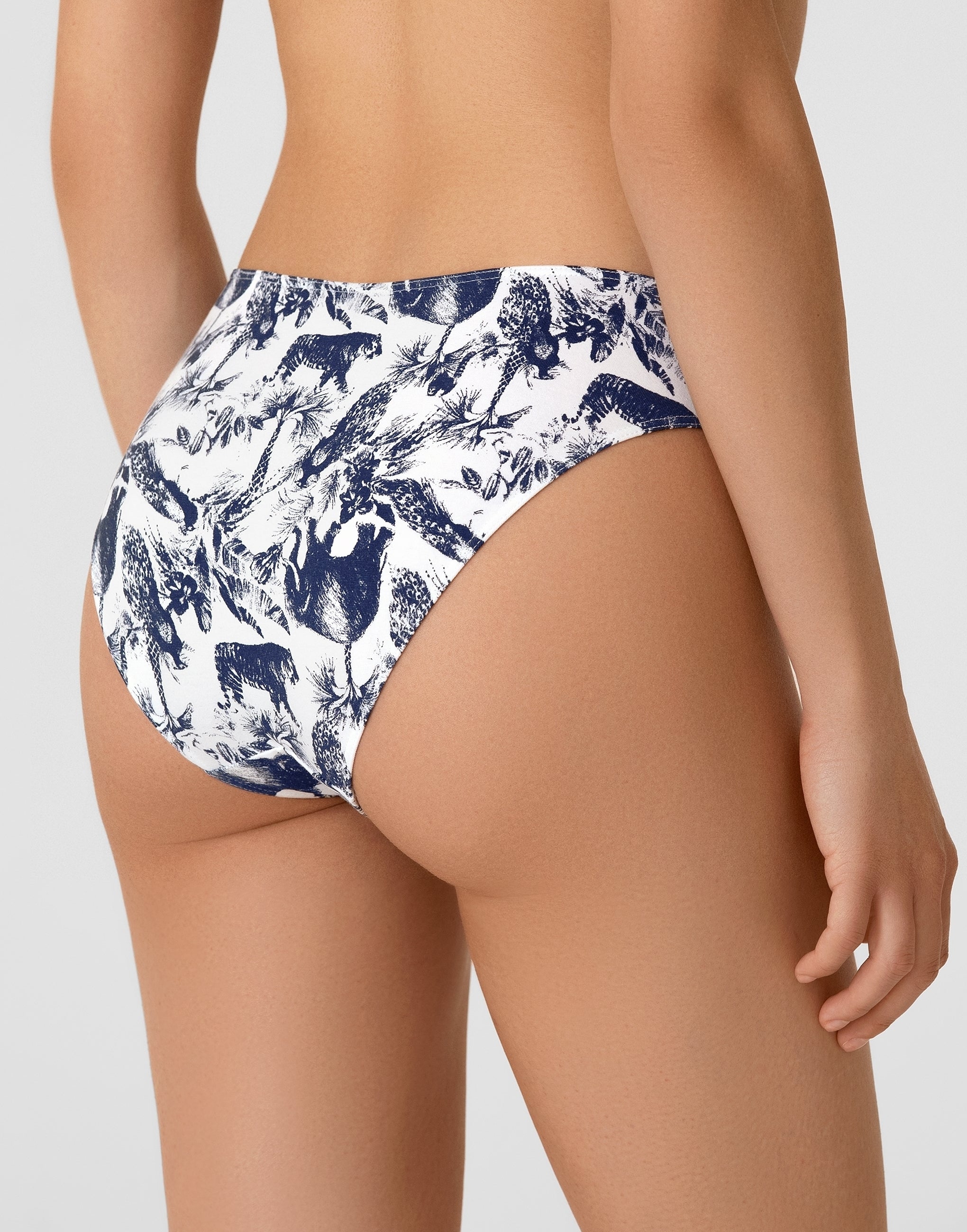 Set of 3 high-waisted briefs MD775