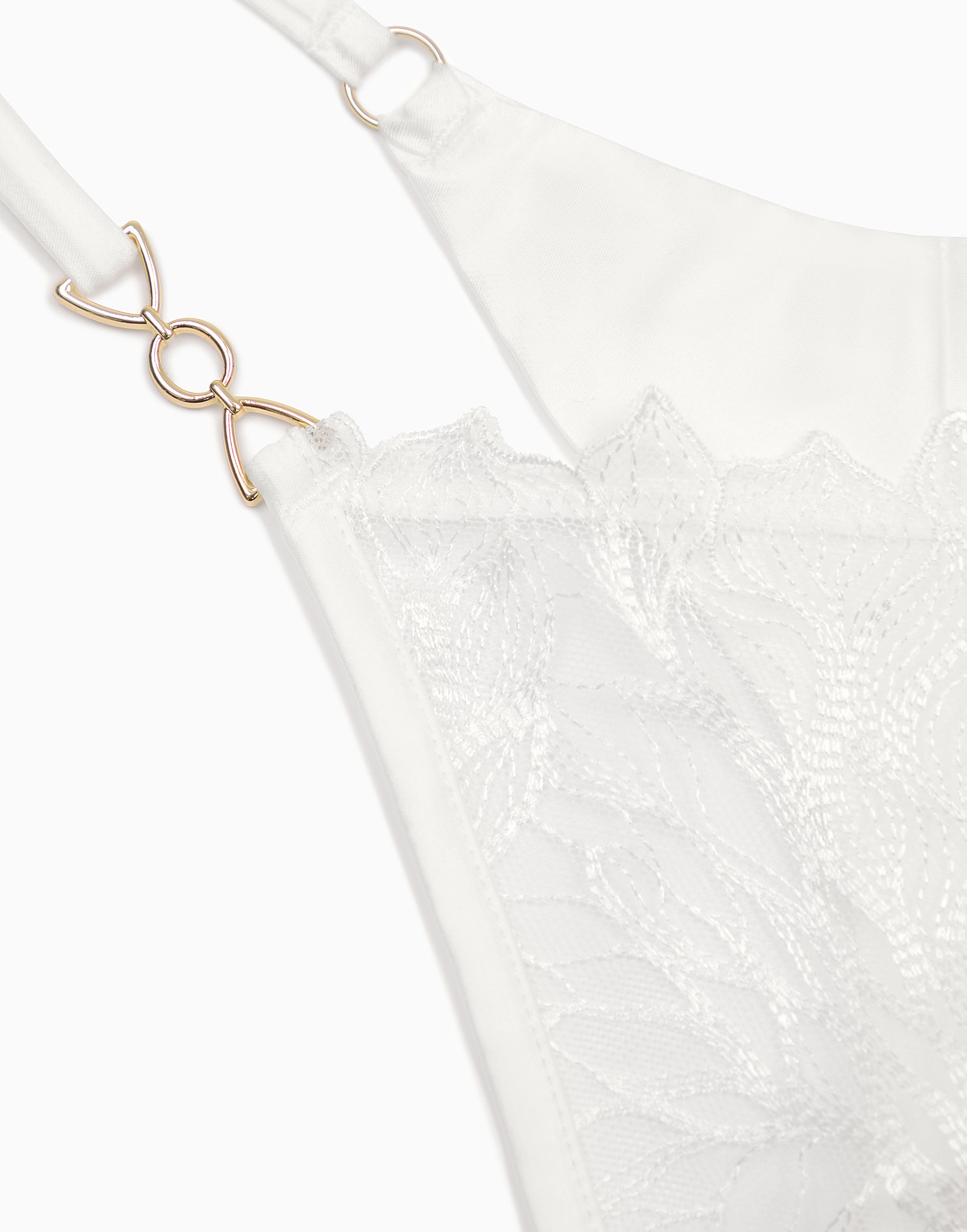 CD971 High Waist Thong