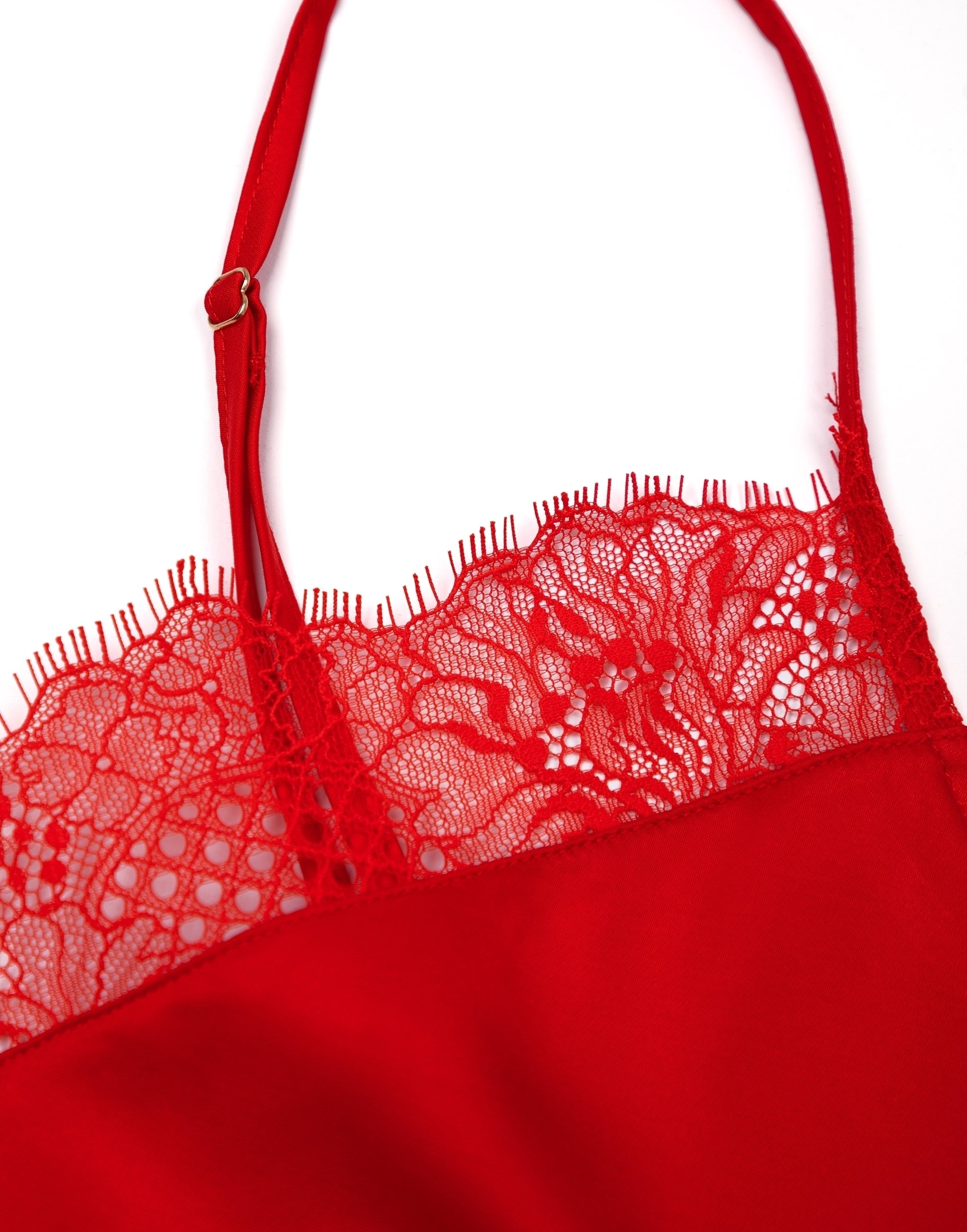 PD858 Strapless Slip
