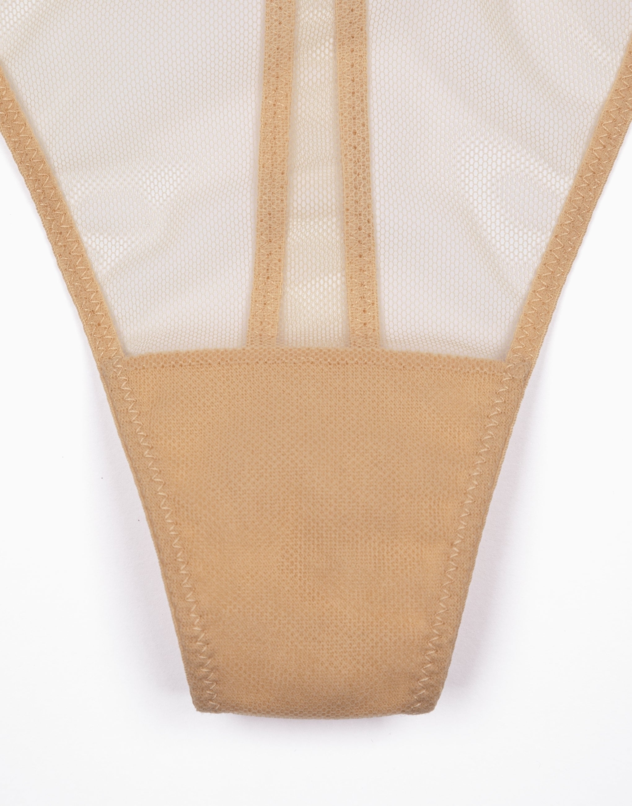 CD679 Thong